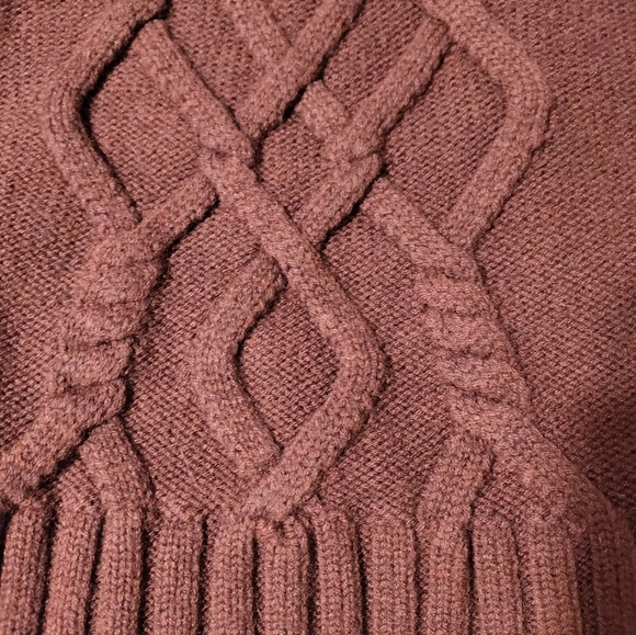 Athleta 100% Merino Wool Hoodie burgundy SZ Small Good conditions - Picture 4 of 10